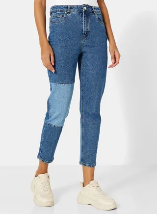 Patch Straight Fit Jeans 