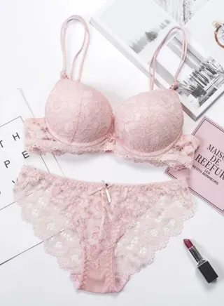Three point lace underwear 