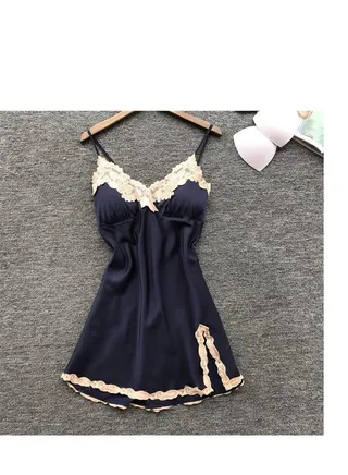 lace suspender bottoming skirt 