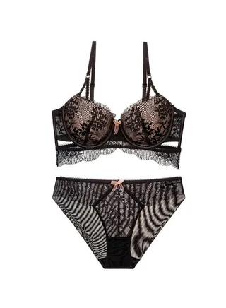 Comfy Solid Color Lace Bra And Panty Set. 