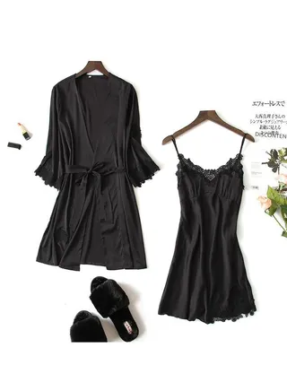 Comfortable Nightdress With Robe. 