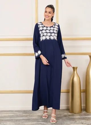 Thread Embroidered Jalabiya 