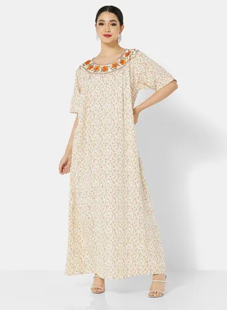FLORAL PRINTED JALABIYA WITH UNIQUE THREAD EMBROIDERY 