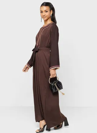 Embroidered Belted Jalabiya 