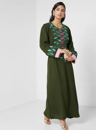 Embroidered Belted Jalabiya 