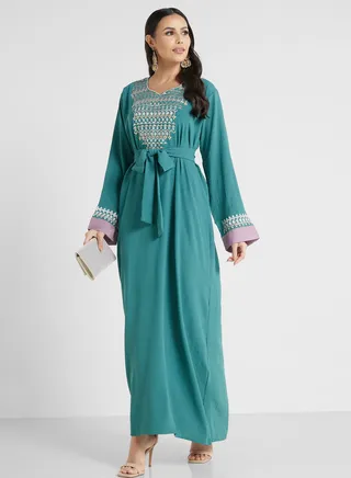 Embroidered Belted Jalabiya 