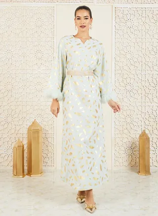 Foil Print Faux Fur Trim Sleeves Jalabiya with Lace Belt 