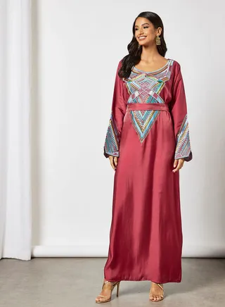 Jalabiya With Colored Abstract Embroidery With Belt 