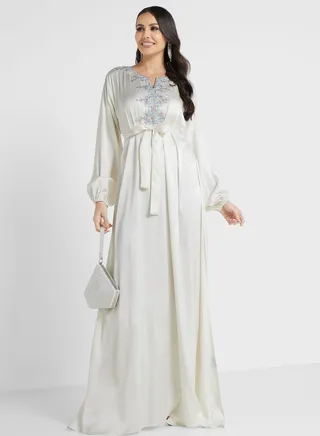 Embroidered Belted Jalabiya 