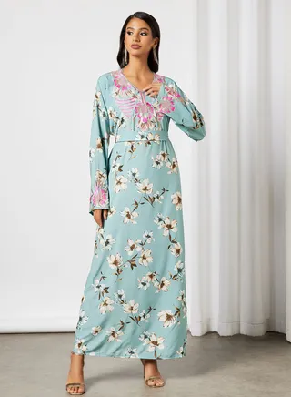 Jalabiya With Heart Floral Shaped Embroidery With Belt 