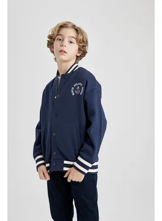 Boy Regular Fit Crew Neck Long Sleeve Knitted Cardigan / Bolero 