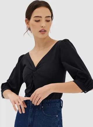 Budapest Black Top 
