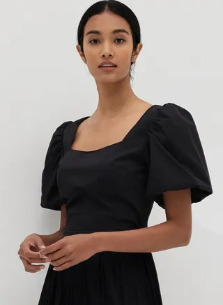 Riyadh Black Top 