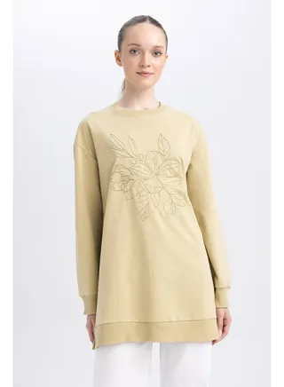 Woman Regular Fit Bike Neck Knitted Sweat Tunic 