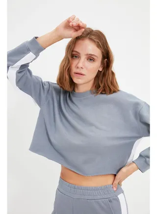 Sweatshirt - Gray - Crop 
