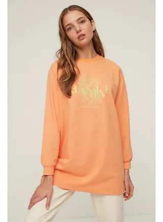 Orange Crewneck Knitted Sweatshirt with Print Detailed TCTSS22TW0005 