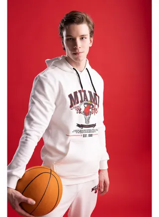 Man Standart Fit Hooded Long Sleeve Knitted Sweat Shirt 