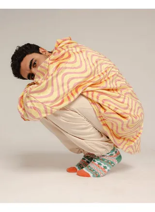 Wavy Hoodie Blanket 