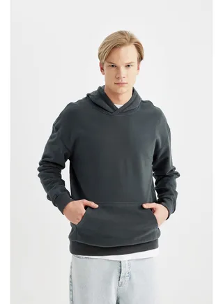 Man Comfort Fit Hooded Long Sleeve Knitted Sweat Shirt 