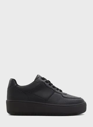 Fresh Low Top Sneakers