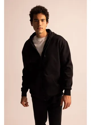 Man Boxy Fit Crew Neck Long Sleeve Knitted Cardigan 