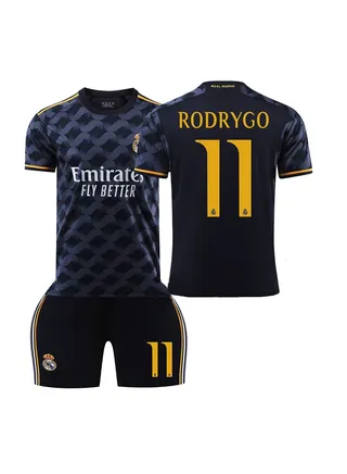 New Breathable And Sweat Wicking Football Jersey 