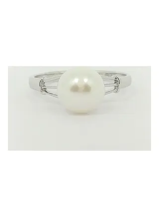 18K Gold With  3.00ct Pearl Studded Ring 
