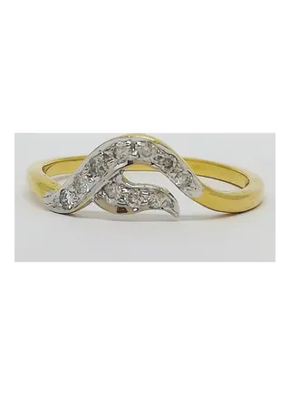 18 Karat Gold With 0.18 Ct Diamond Ring 