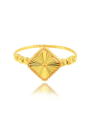 Indulge in the Luxury of a 21K Gold Ring 