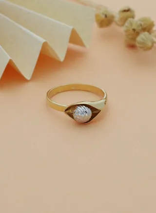 Gold Solitaire Ring 18KT - FKJRN18KU6137 