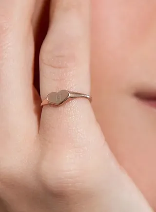 Silver 925 Personalized Engraved Heart Signet Ring 