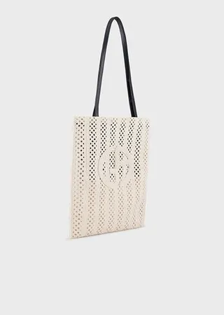 Shopping bag in woven macramé