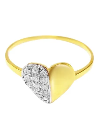 10 Karat Gold Diamond Ring 
