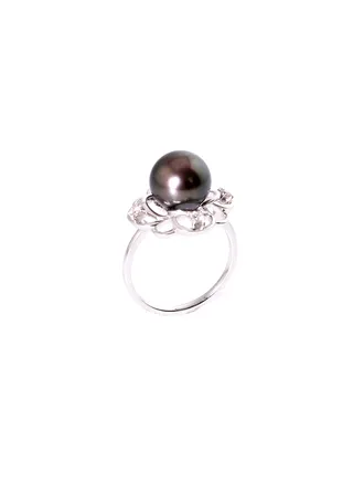 Ring, Freshwater Pearls, A Quality, Treated Black Color, 9.5-9.0MM, 18KW, 4D-0.10Ct, VS Clarity, G/H Color 