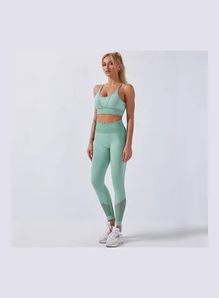 2-Piece Sports Bra And High Waist Legging Set Light Green 