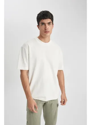Man Oversize Fit Crew Neck Short Sleeve Knitted T-Shirt 