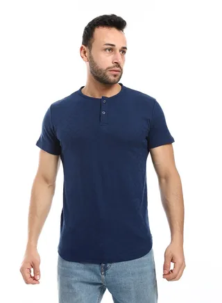 Mens T- Shirt With Half Sleeves And Round Neck 