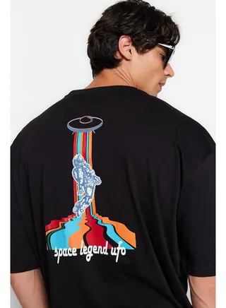 Man T-Shirt Black 