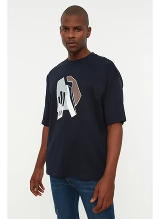 Man T-Shirt Navy 