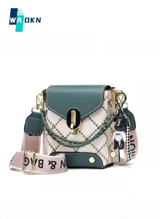 Women's Hand Woven Chain Shoulder Bag, Ladies PU Leather and High Quality Hardware Handbag Tote Bags Clutch Bag, Premium Dress Crossbody Bags Sling Bag Side Bag Carry Bag(Green and White) 