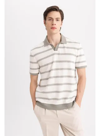 Man Smart Casual Regular Fit Resort Neck Short Sleeve Knitted Polo T-Shirt 