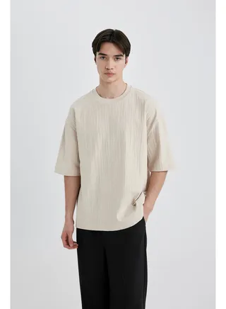 Man Loose Fit Crew Neck Short Sleeve Knitted T-Shirt 