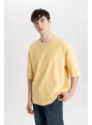 Man Loose Fit Crew Neck Short Sleeve Knitted T-Shirt 