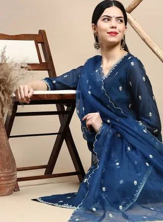 All Over Embroidered Kurta & Pocket Detail Pant with Dupatta Set