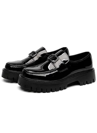 Versatile Retro Casual Leather Shoes 