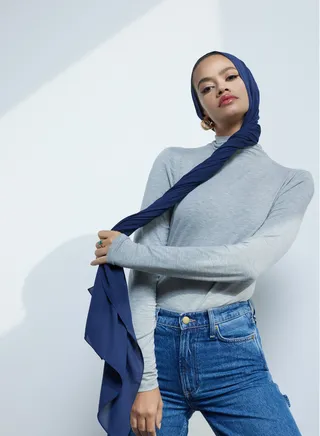 Luxury Navy Chiffon Hijab 