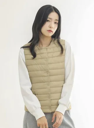 Autumn Winter Women's Fashion Sleeveless Warm Vest Apricot 