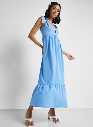 Tie Up Detail Tiered Maxi Dress 