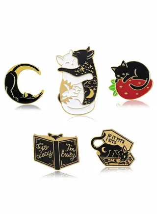 Cute Enamel Cat and Book Pins Set, Brooch Cartoon Lapel Badges for Clothing Bags Sweater Shirt Jacket Backpack Accessory DIY Crafts (Black, 5pcs) 