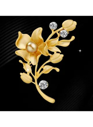Minimalist And Versatile Brooch 